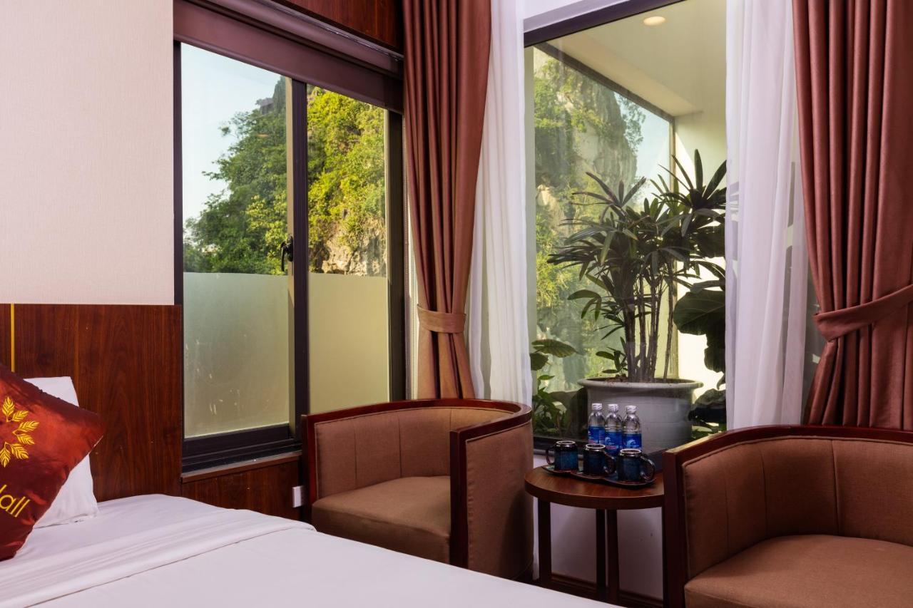 Liberty Hall Tam Coc Hotel & Villa Ninh Binh Bagian luar foto