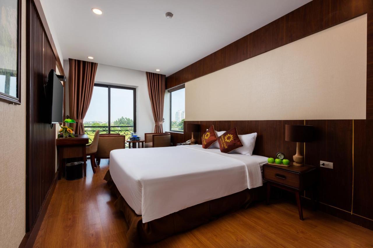 Liberty Hall Tam Coc Hotel & Villa Ninh Binh Bagian luar foto