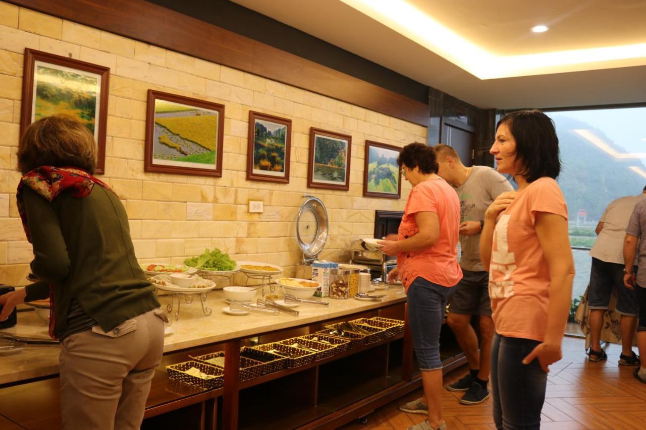 Liberty Hall Tam Coc Hotel & Villa Ninh Binh Bagian luar foto