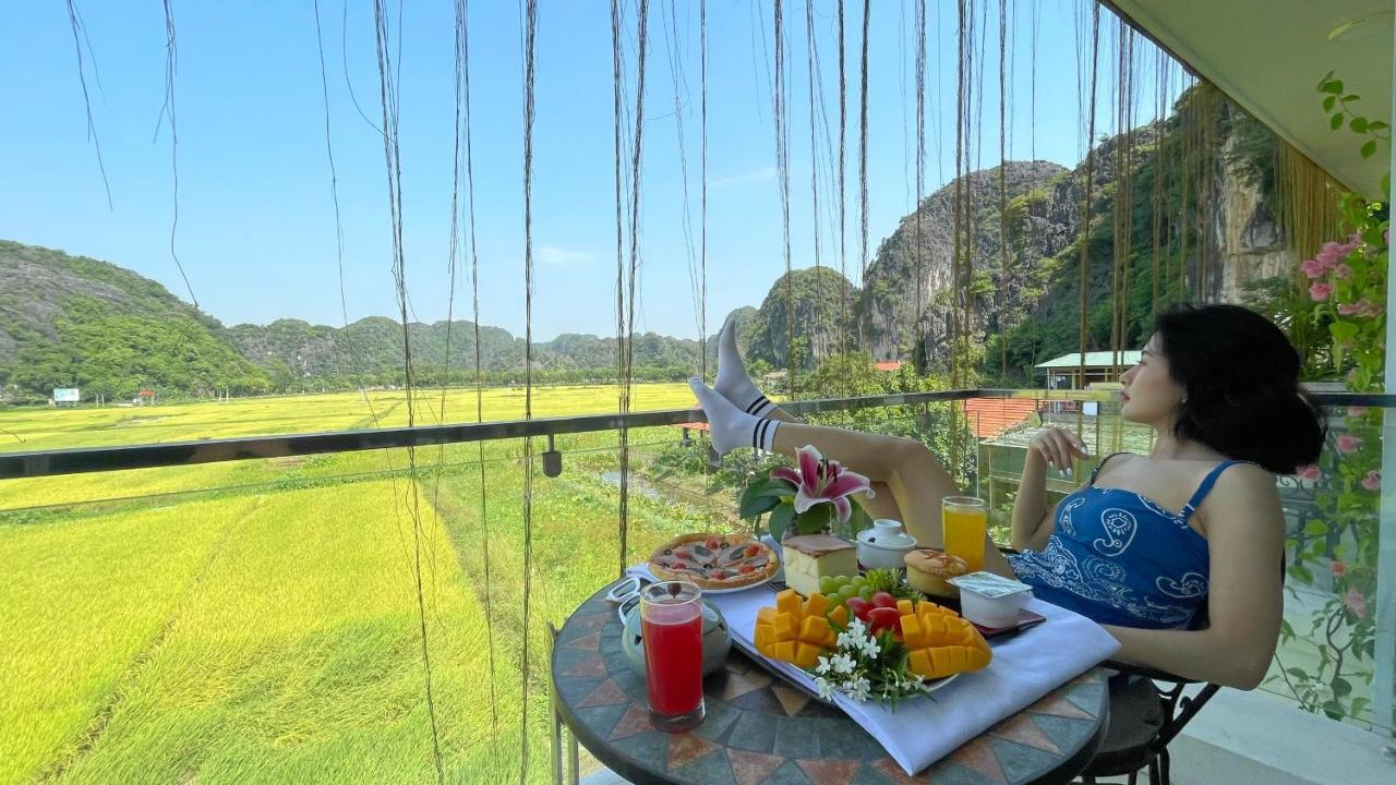 Liberty Hall Tam Coc Hotel & Villa Ninh Binh Bagian luar foto